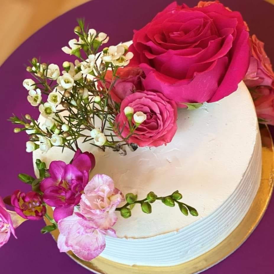 Cum se aleg torturile personalizate dintr-o cofetarie online?